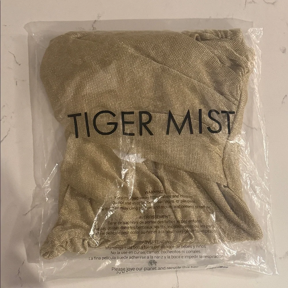 EVANNA MINI DRESS GOLD Tiger Mist - Picture 4 of 5
